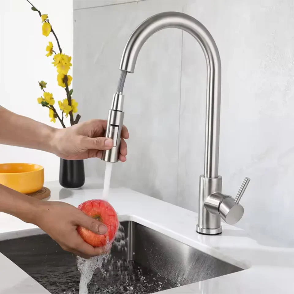 G1/2 Black Kitchen Sink Faucet with Pull-Out Spout